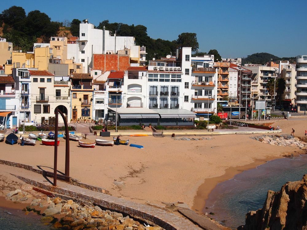 Hostal Sa Malica Blanes Exterior foto
